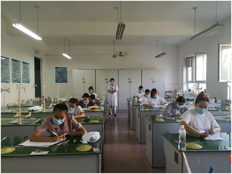 BB贝博顺利完成首批农产品食品检验员职业技能等级认定